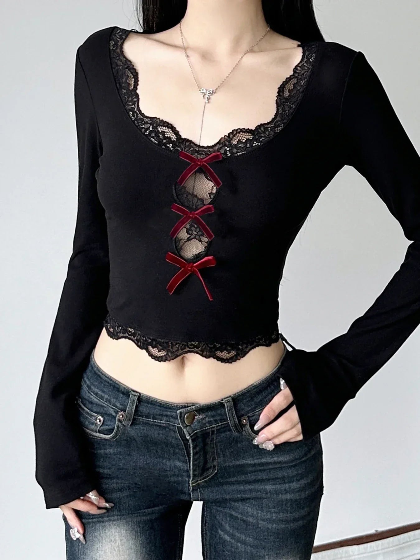 Bow Lace Trim Hollow Out Slim V-Neck Cropped Long Sleeve Knit Top