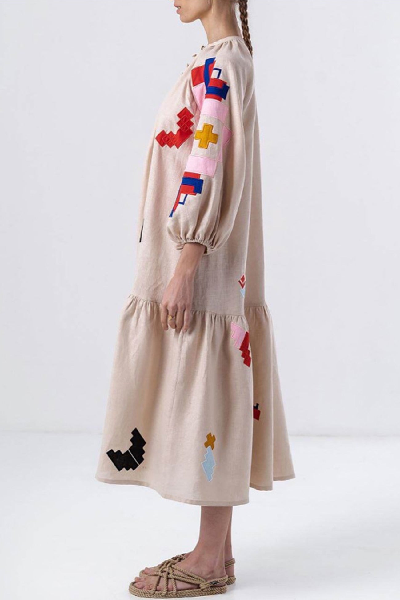 Magda Printed Linen Dress Dress with Relaxed Fit and Boutique Fashion Look