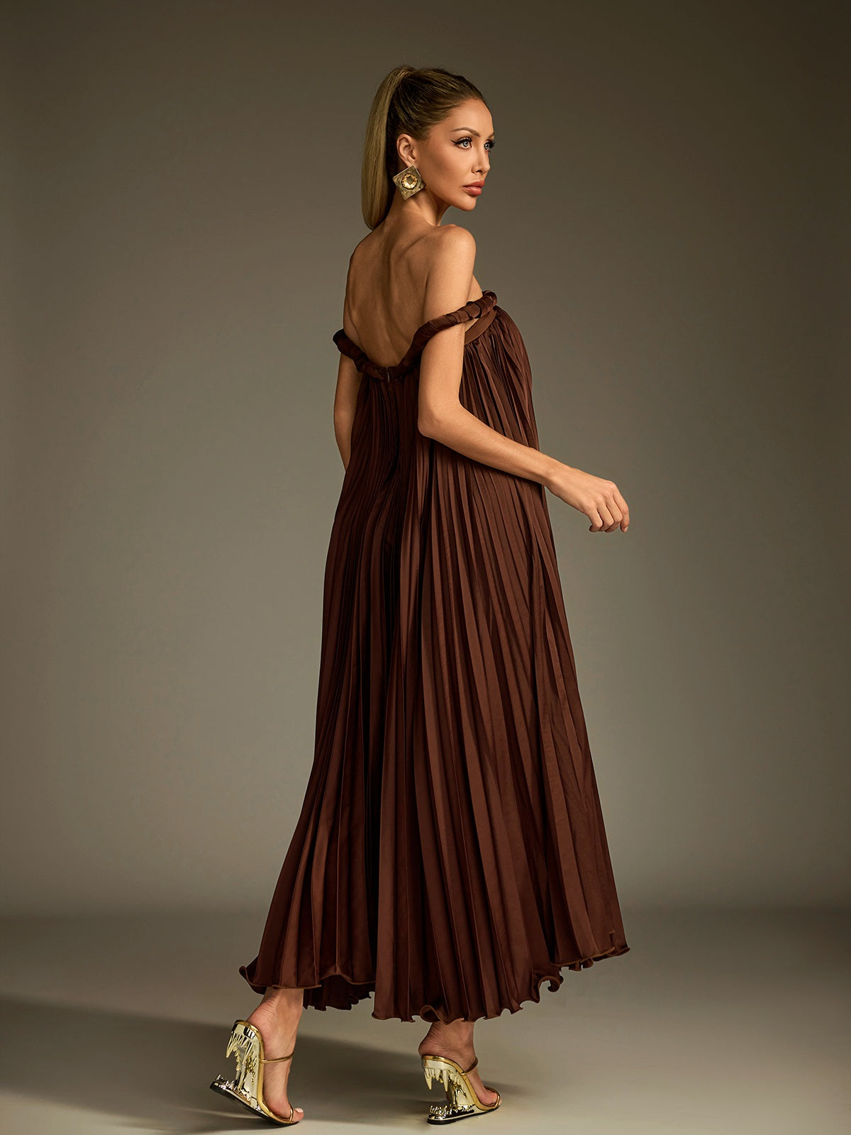 Off Shoulder Pleated Midi Dress