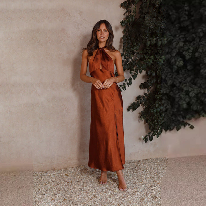 Karol Exclusive Sofia Dress – Flowing Elegance with Halterneck Detail Designer Edit
