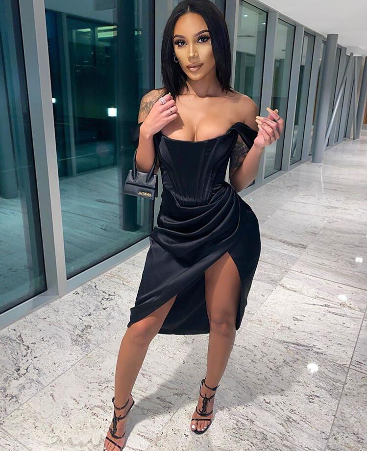 Runway Fashion OffShoulder Split Red Corset Dress