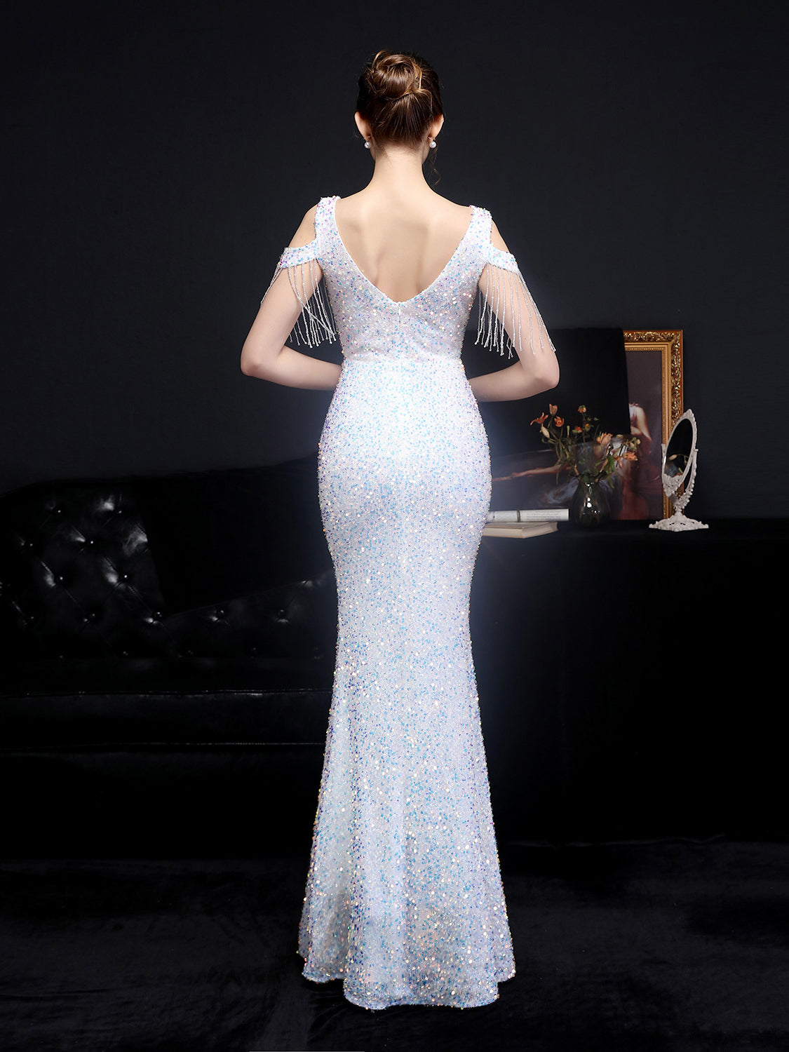 Shiny slim fishtail evening dress