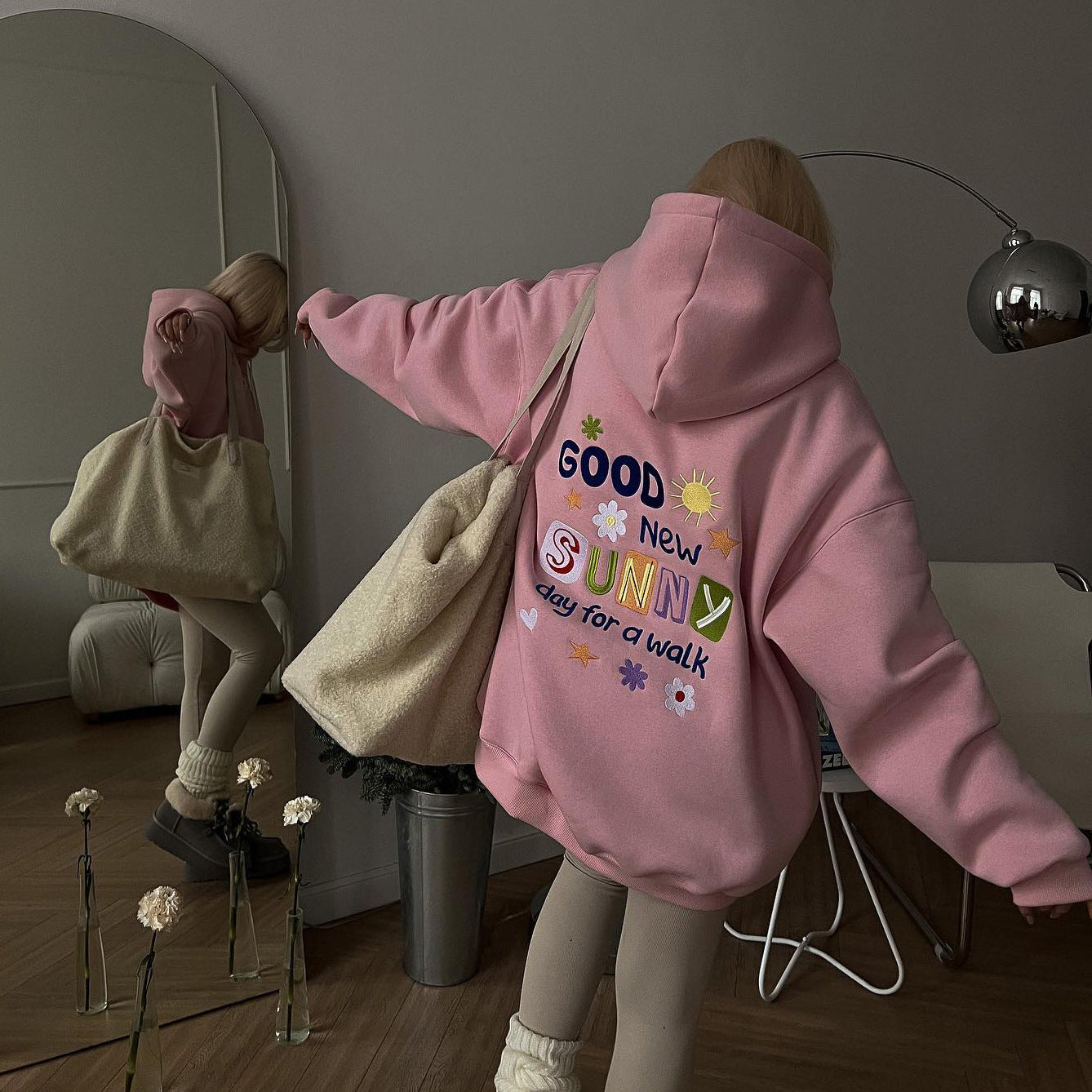 Embroidered Loose Short Hoodie