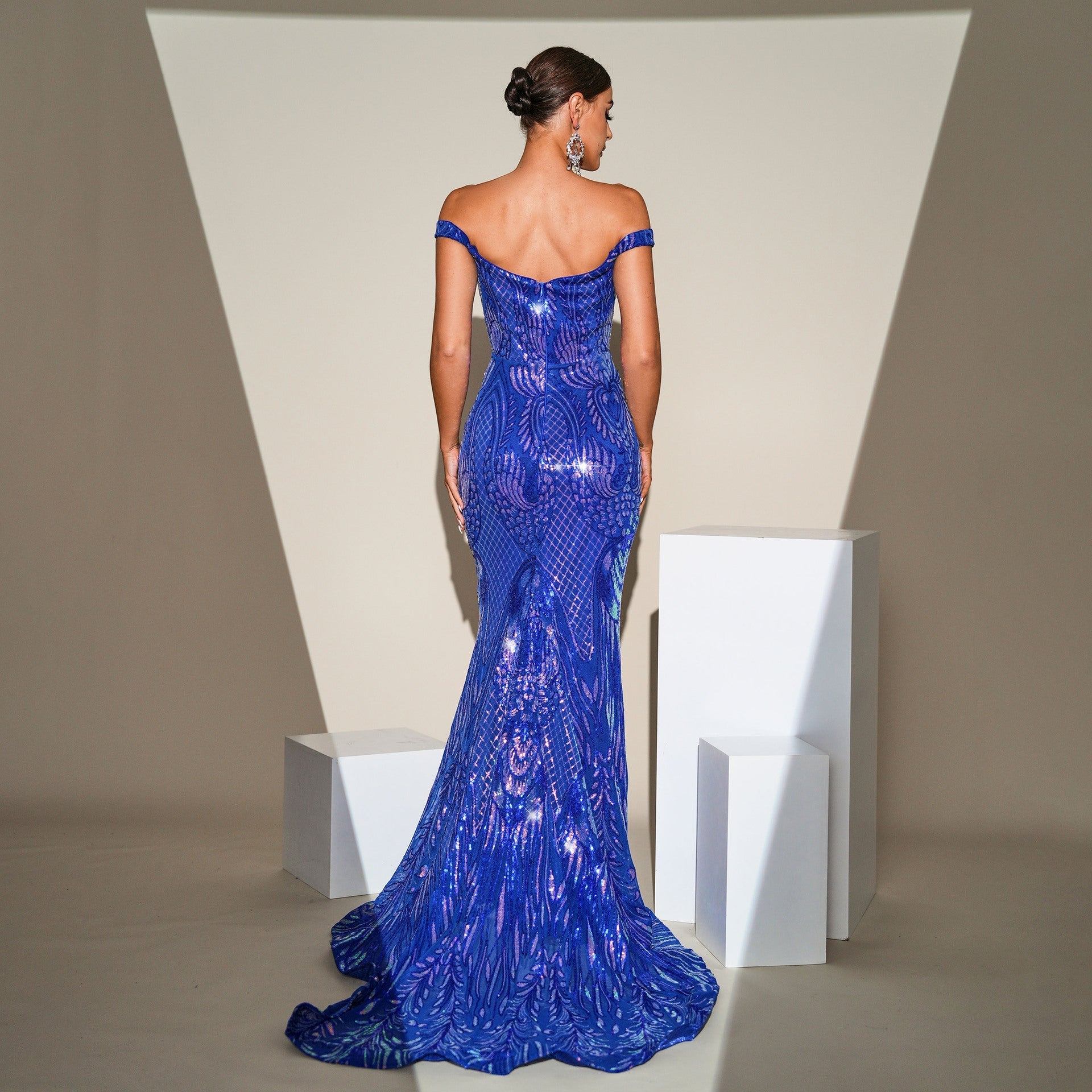 Blue Off-Shoulder Sweetheart Sequin High Slit Mermaid Gown