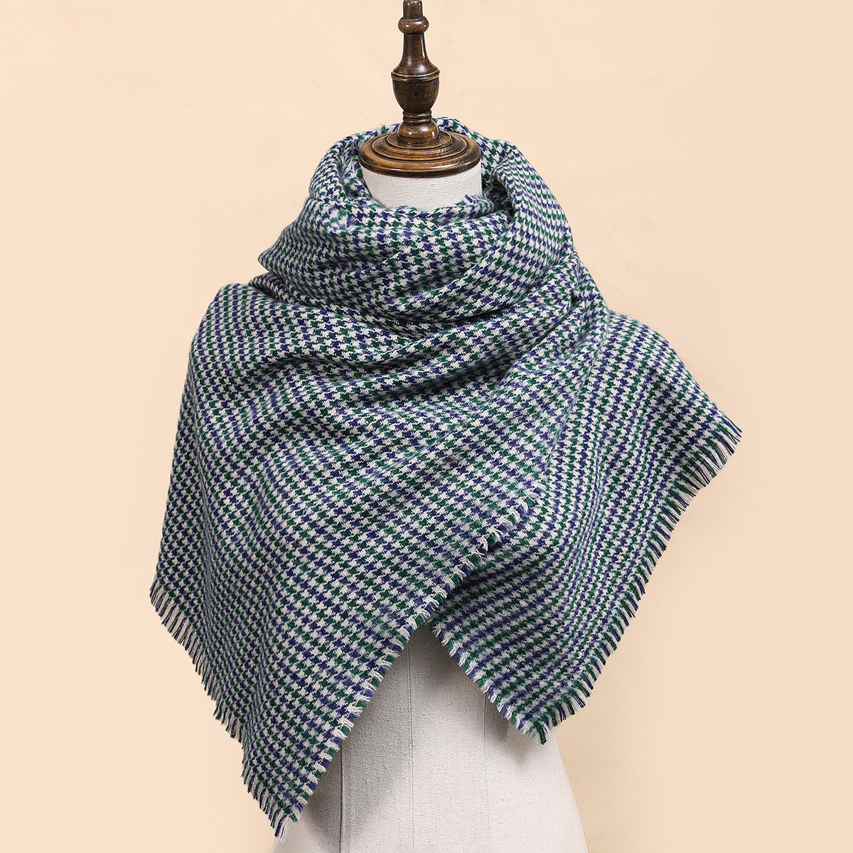 Retro Colorblocked Checkered Soft Comfortable Warm Houndstooth Scarf