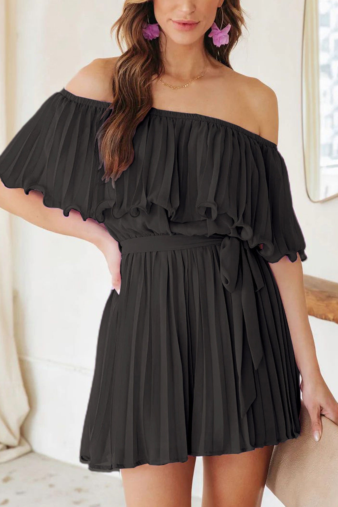 Off Shoulder Pleated Tie-Waist Rompers Black / S