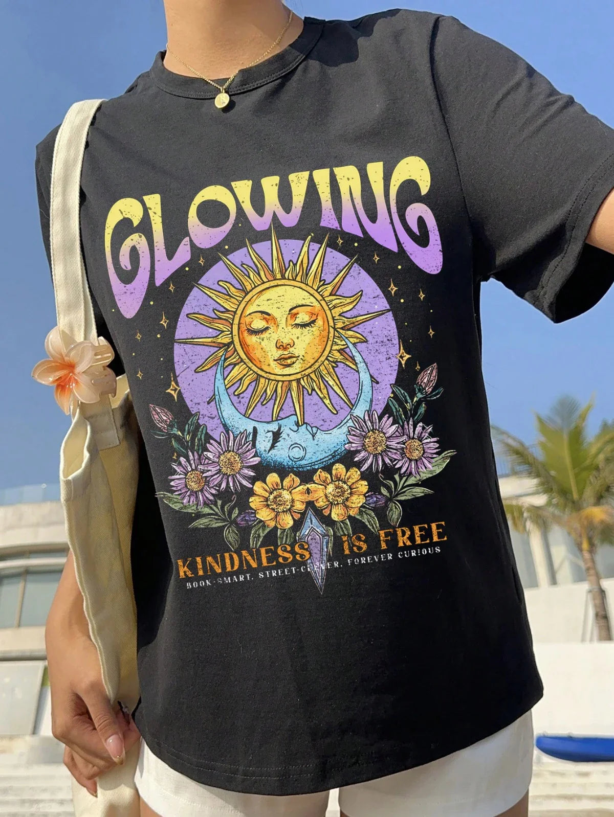 Sun God Print Minimalist Tshirt