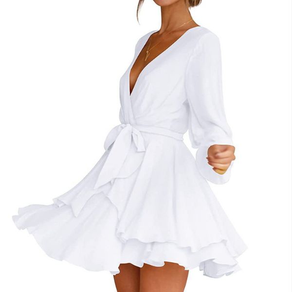 Ludmila Boutique Dress with Lantern Sleeves Chic Silhouette Collection