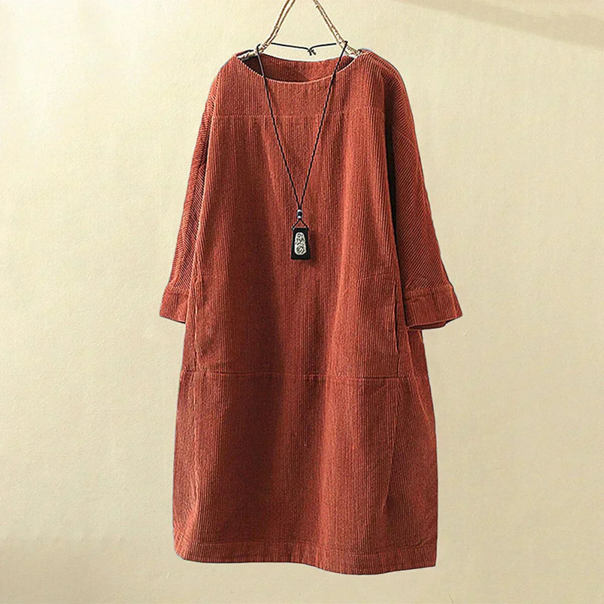 Cintia Velvet Dress Dress with Relaxed Fit and Streetwear Style