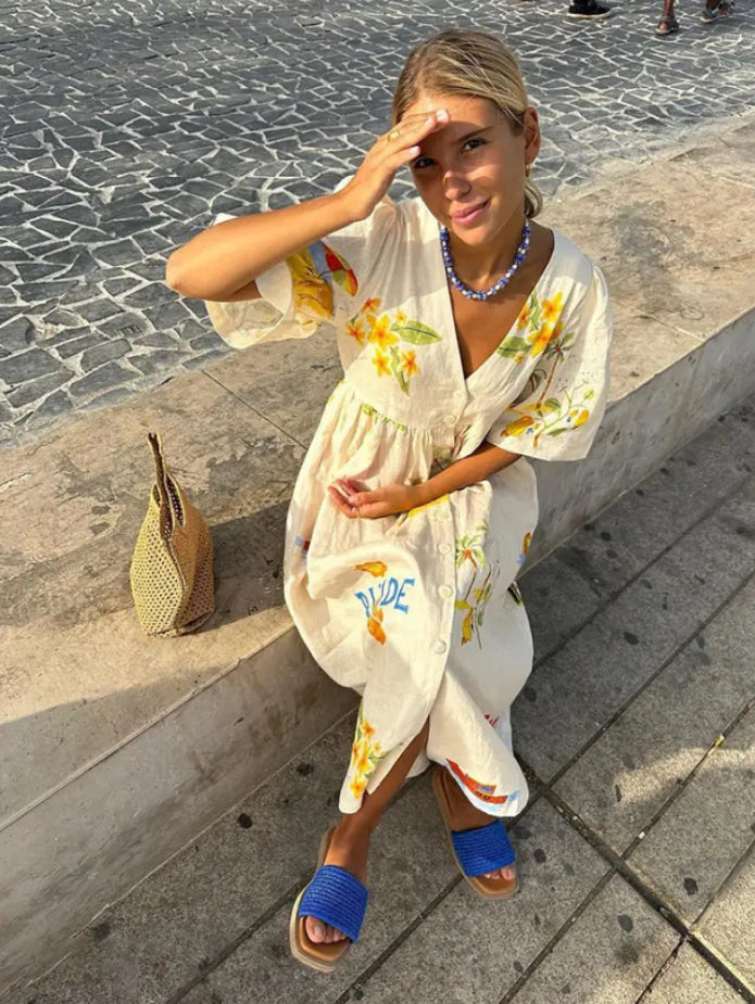 Maria Aesthetic José Dress with a Comic Print Premium Wardrobe Essential
