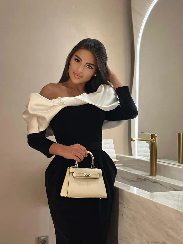 Sexy Off Shoulder Long Sleeves Bandage Black Detachable Pleated Party Dress