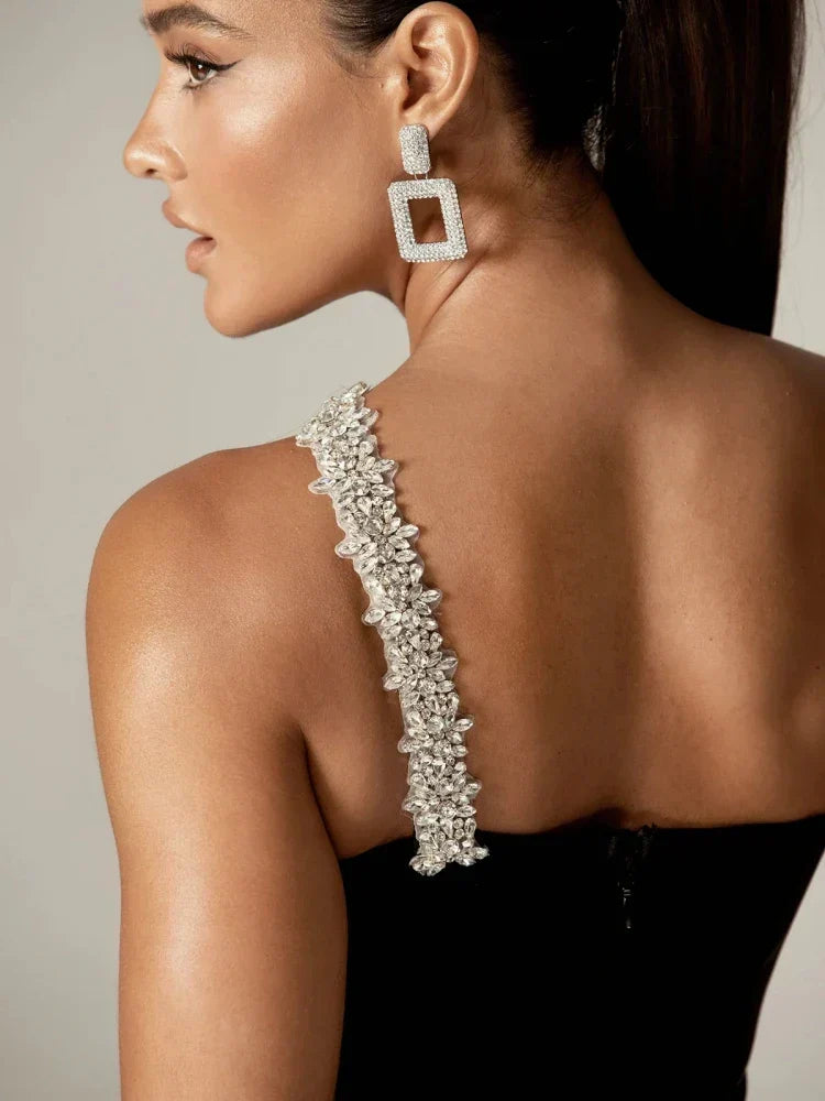 Sexy One Shoulder Diamonds Strap Tassel Bandage Dress Shiny Rhinestone Party Dress