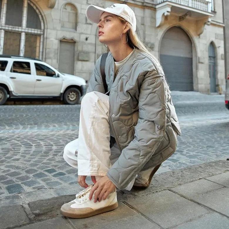 Gray Collarless Wave Quilted Snap Button Padded Jacket