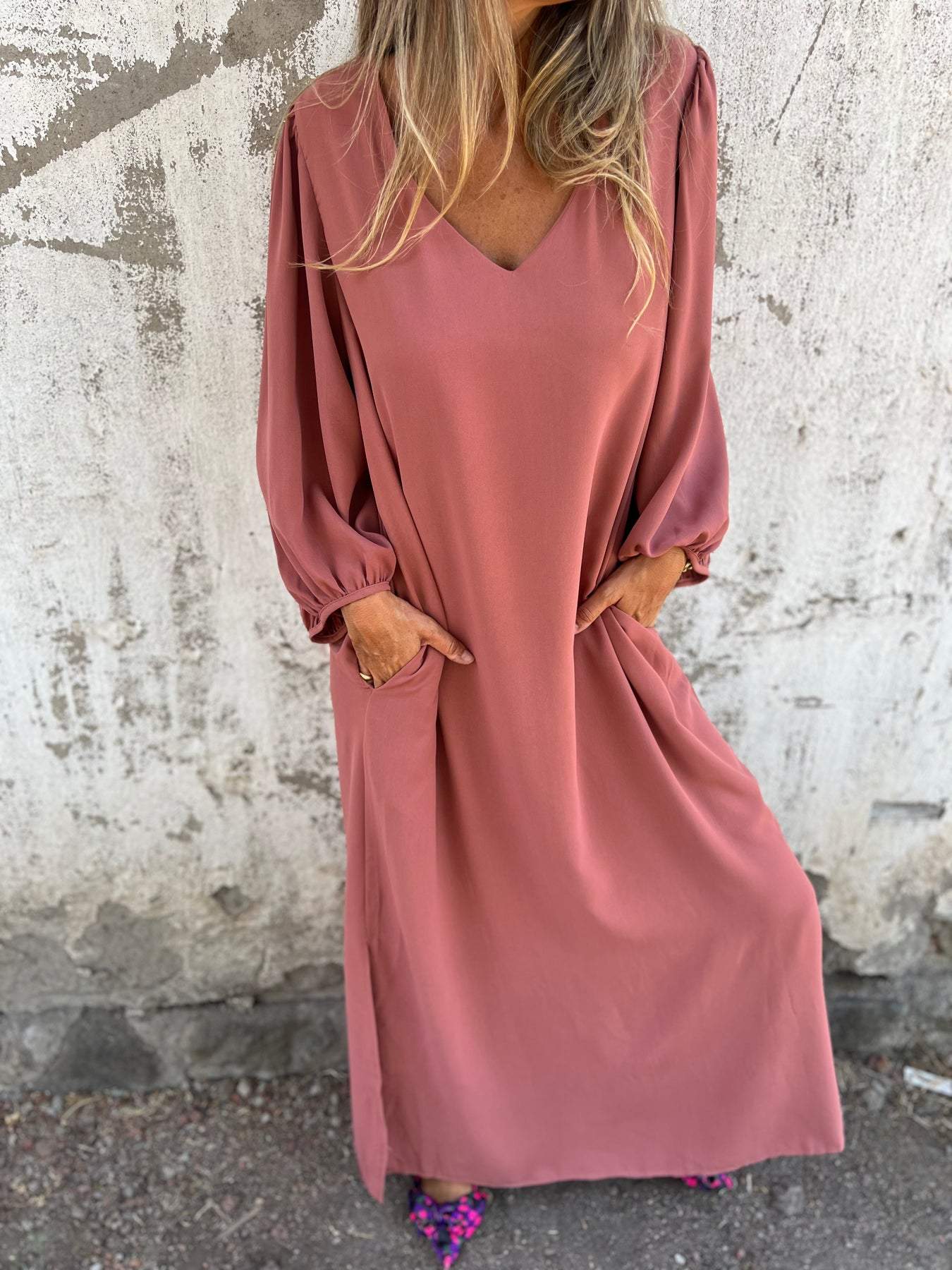 Tailored Dress Inspired by Contemporary Streetwear Fashion 9