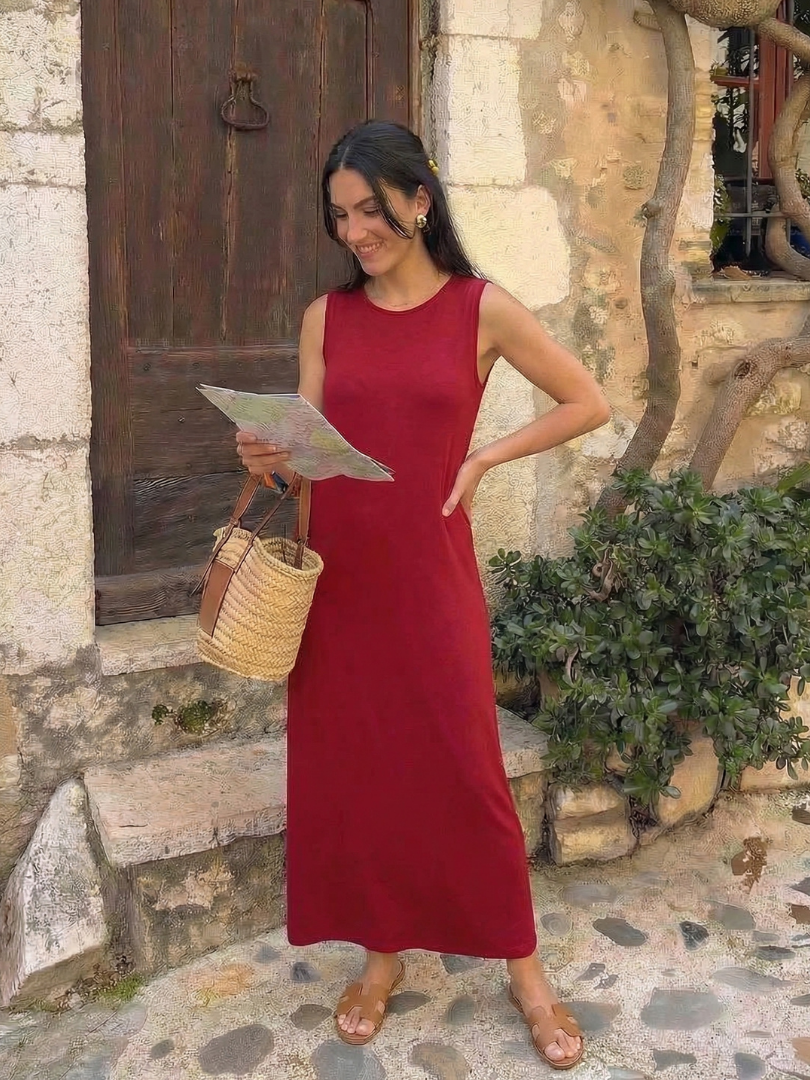 Round Neck Sleeveless Side Slit Column Maxi Dress