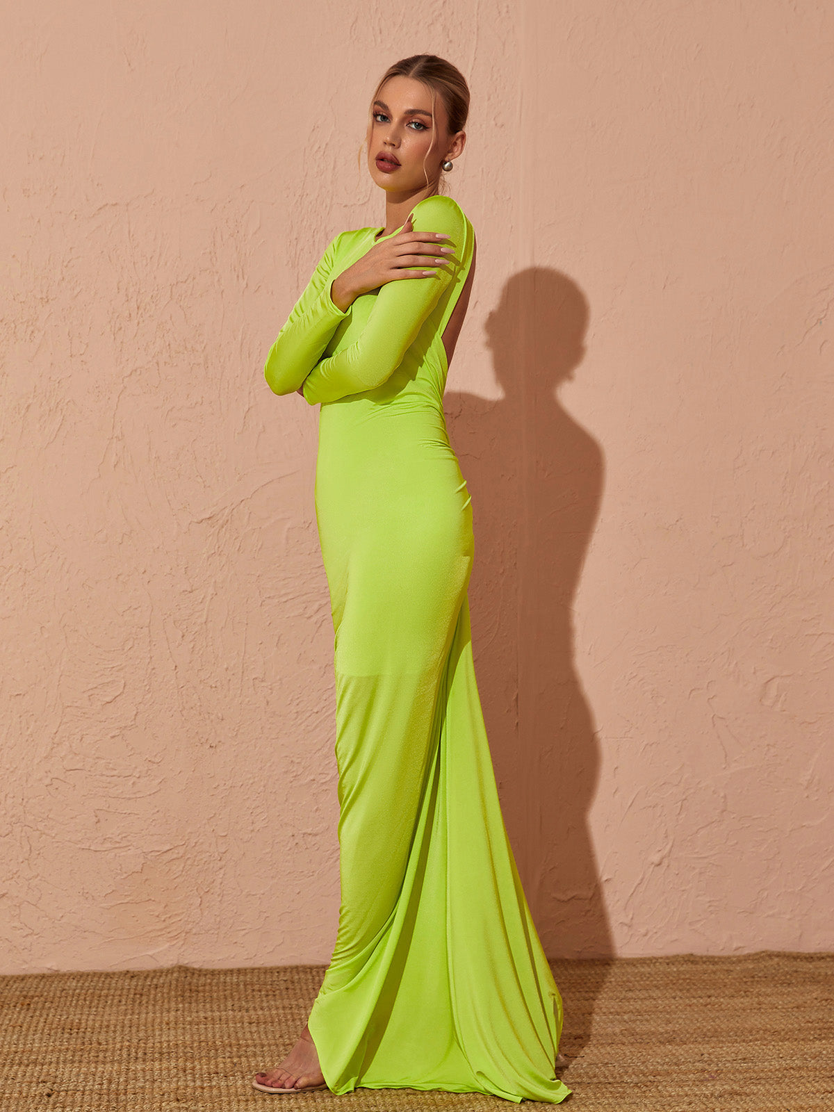 Long Sleeve Open Back Ruched Bodycon Mermaid Maxi Dress 3