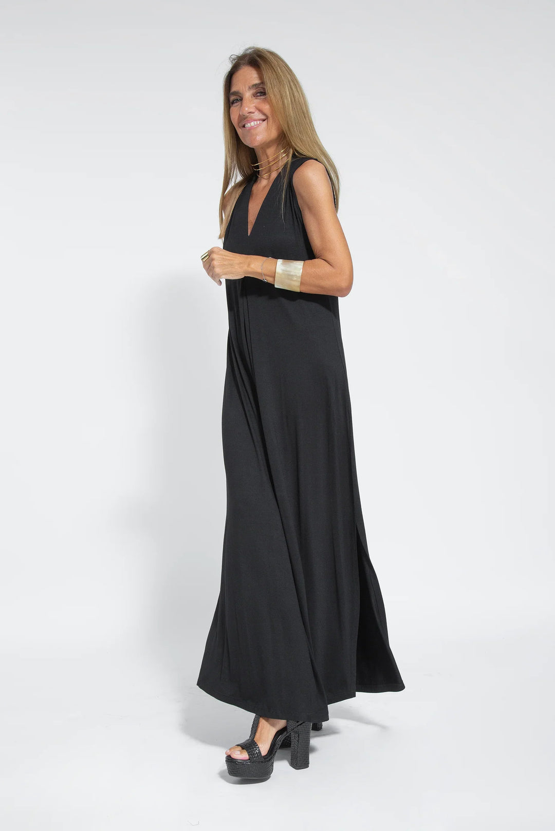 Nicole Minimalist Long Dress with V Neck Premium Wardrobe Essential