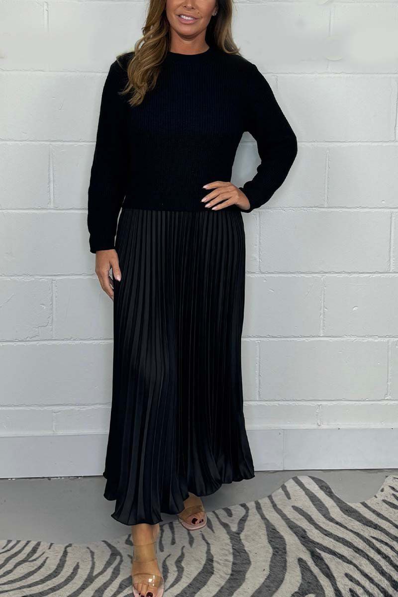 Crew Neck Knit Sweater And Pleated Satin Maxi Skirt Set 5