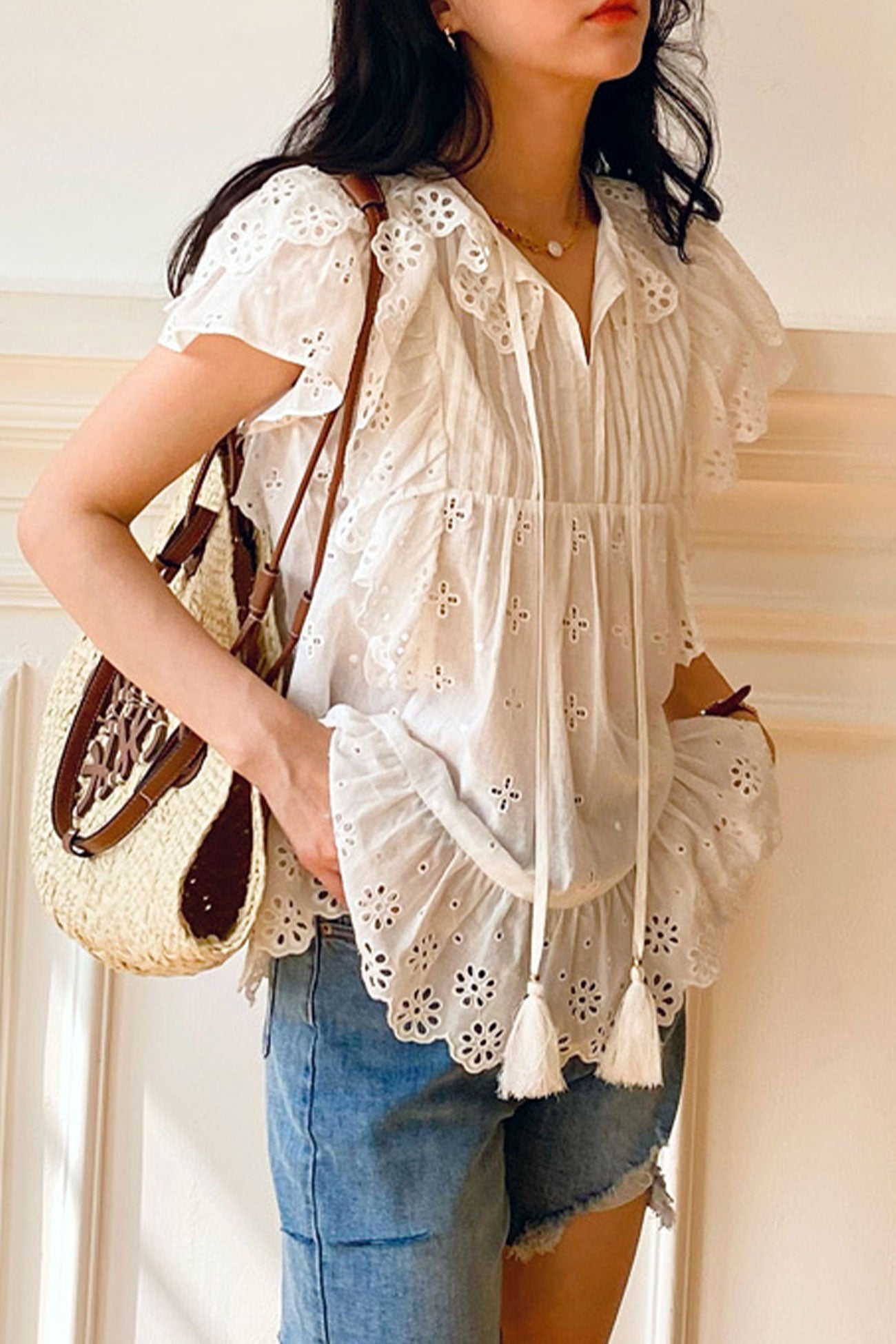 Top Arm Lace White With Ruffles Embroidery / M Blouses