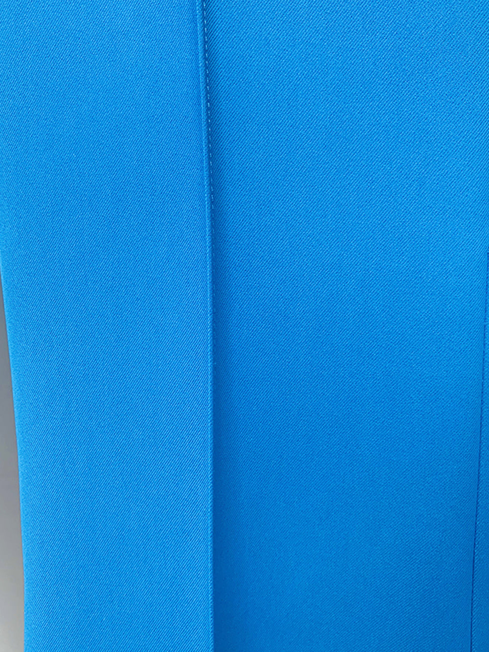 Blue Peak Lapel Single Button Blazer And Flared Pants Set 12