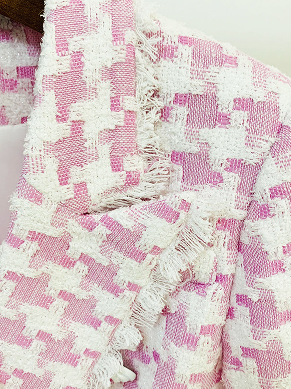Pink Shawl Collar Double Breasted Houndstooth Tweed Blazer 15