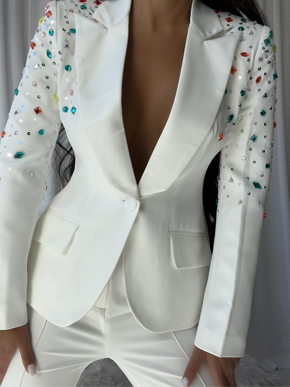 White Peak Lapel Crystal Embellished Blazer Flared Pants Set 6