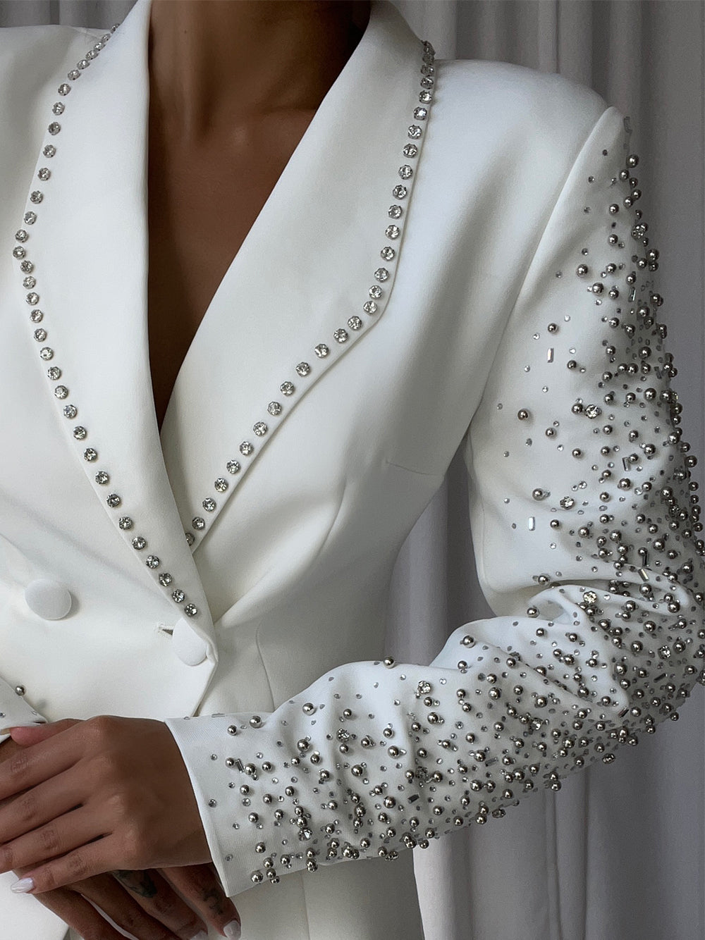 White Shawl Lapel Crystal Beaded Blazer Top Pants Set 8