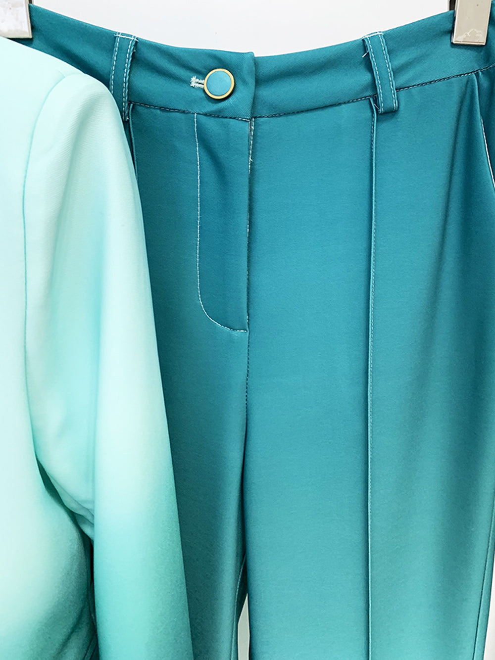 Blue Peak Lapel Ombre Single-Button Blazer and Flared Trousers Set 11