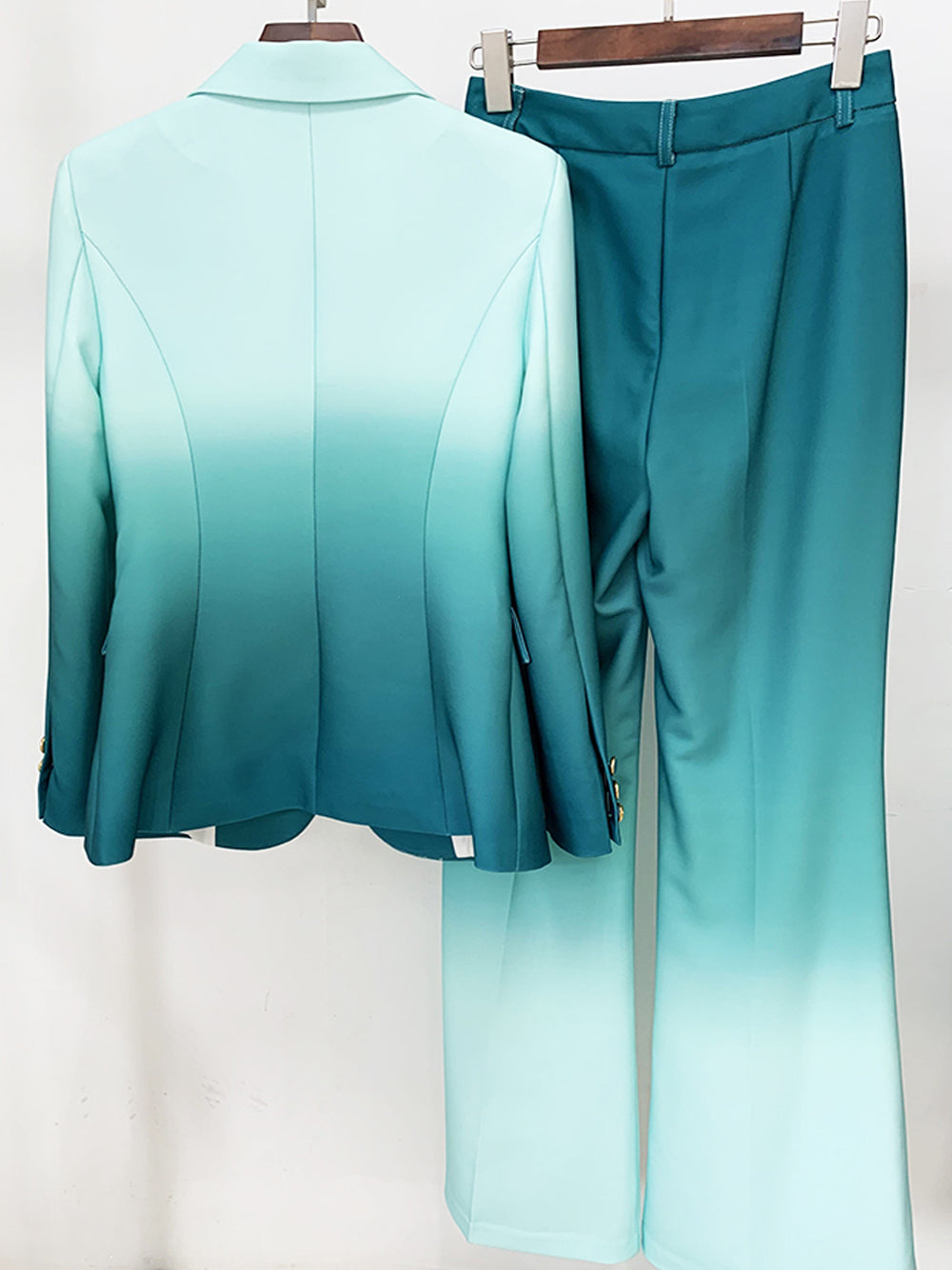 Blue Peak Lapel Ombre Single-Button Blazer and Flared Trousers Set 9