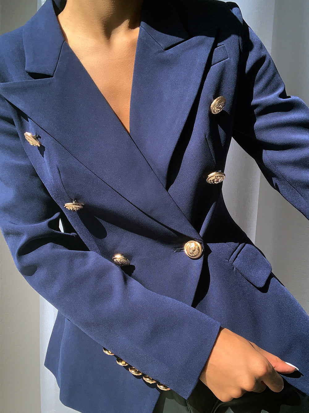 Dark Blue Peaked Lapel Gold Button Double-Breasted Fitted Blazer 8