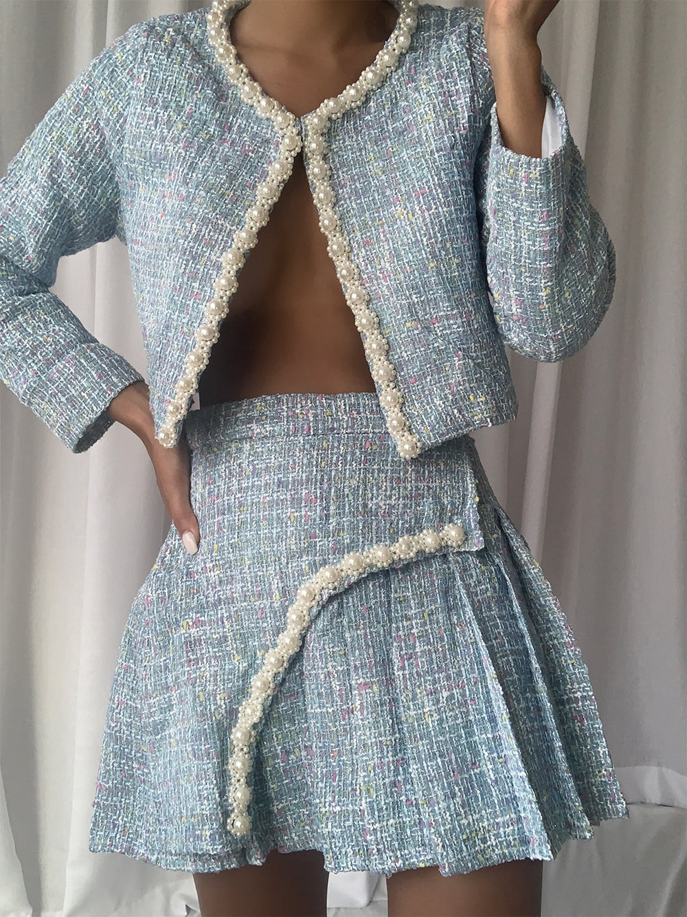 Blue Pearl Trim Tweed Jacket and Pleated Skirt Set 7