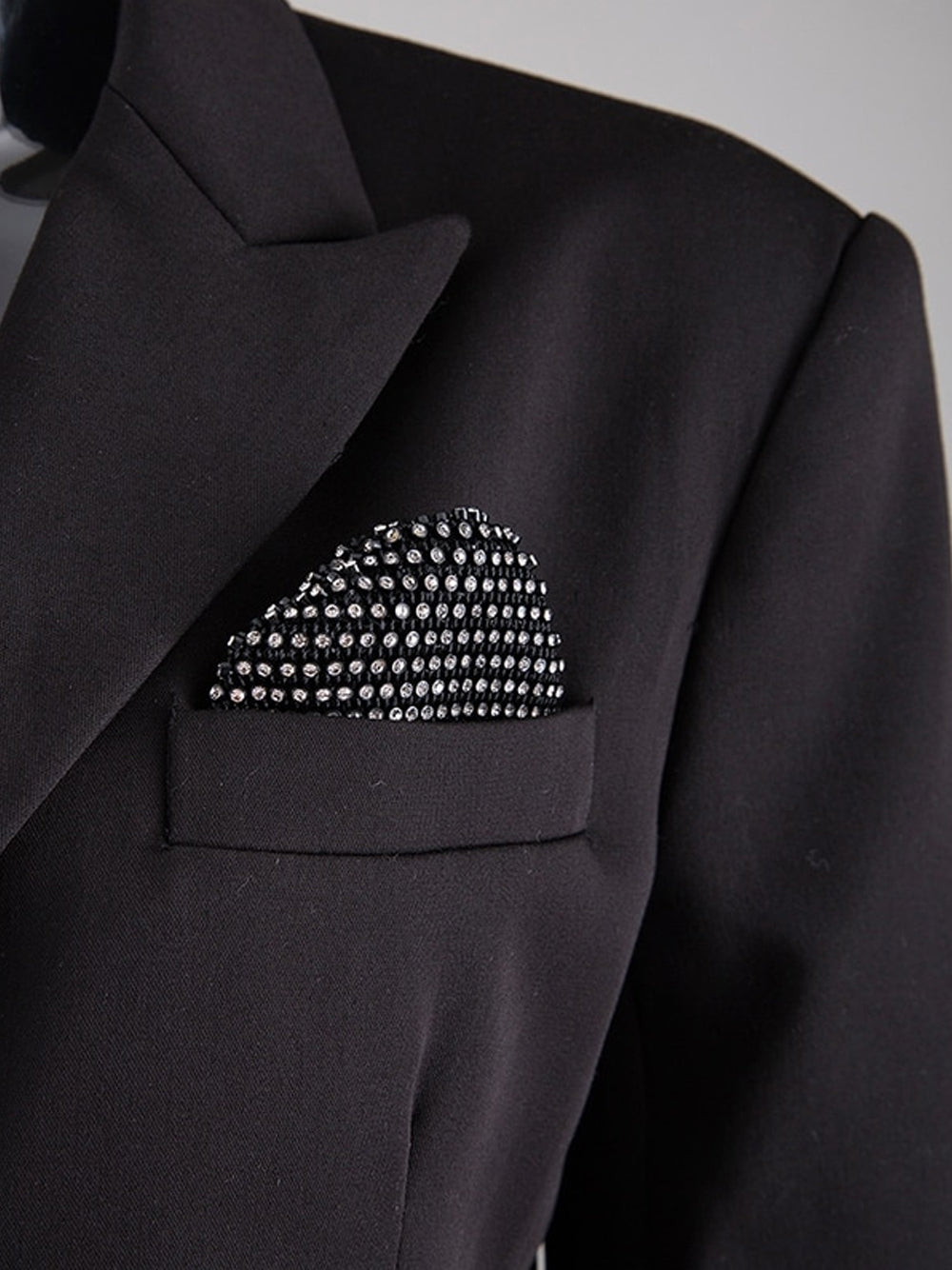 Black Peak Lapel Rhinestone Mesh Sleeve Pocket Square Blazer 7