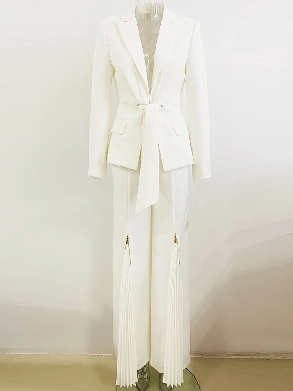White Peak Lapel Tie Front Blazer Pleated Flared Pants Set 10