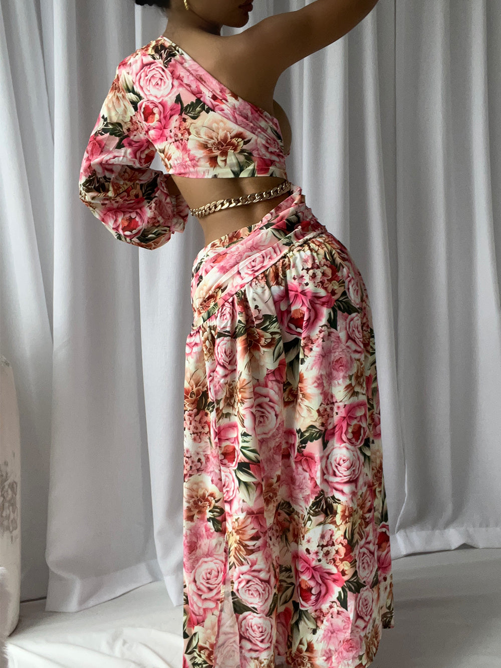 Pink One Shoulder Floral Print Crop Top High Slit Skirt Set 2