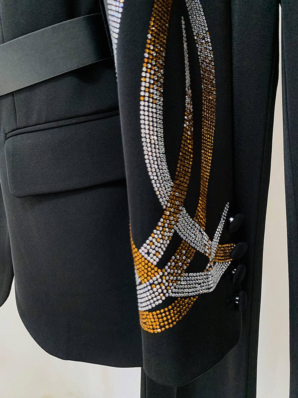 Black Rhinestone Embellished Belted Blazer and Pants Set 8