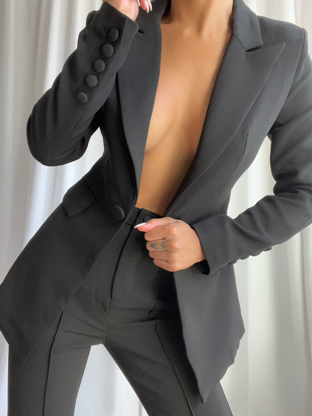 Black Peak Lapel Single Button Blazer and Flared Pants Set 13