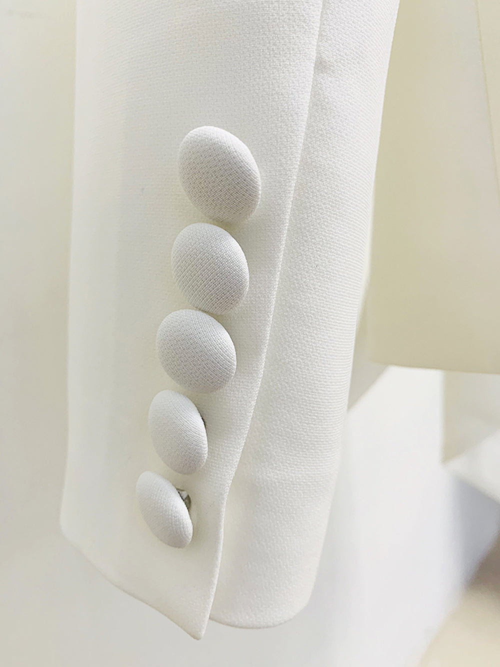 White Peak Lapel Tie Front Blazer Pleated Flared Pants Set 16