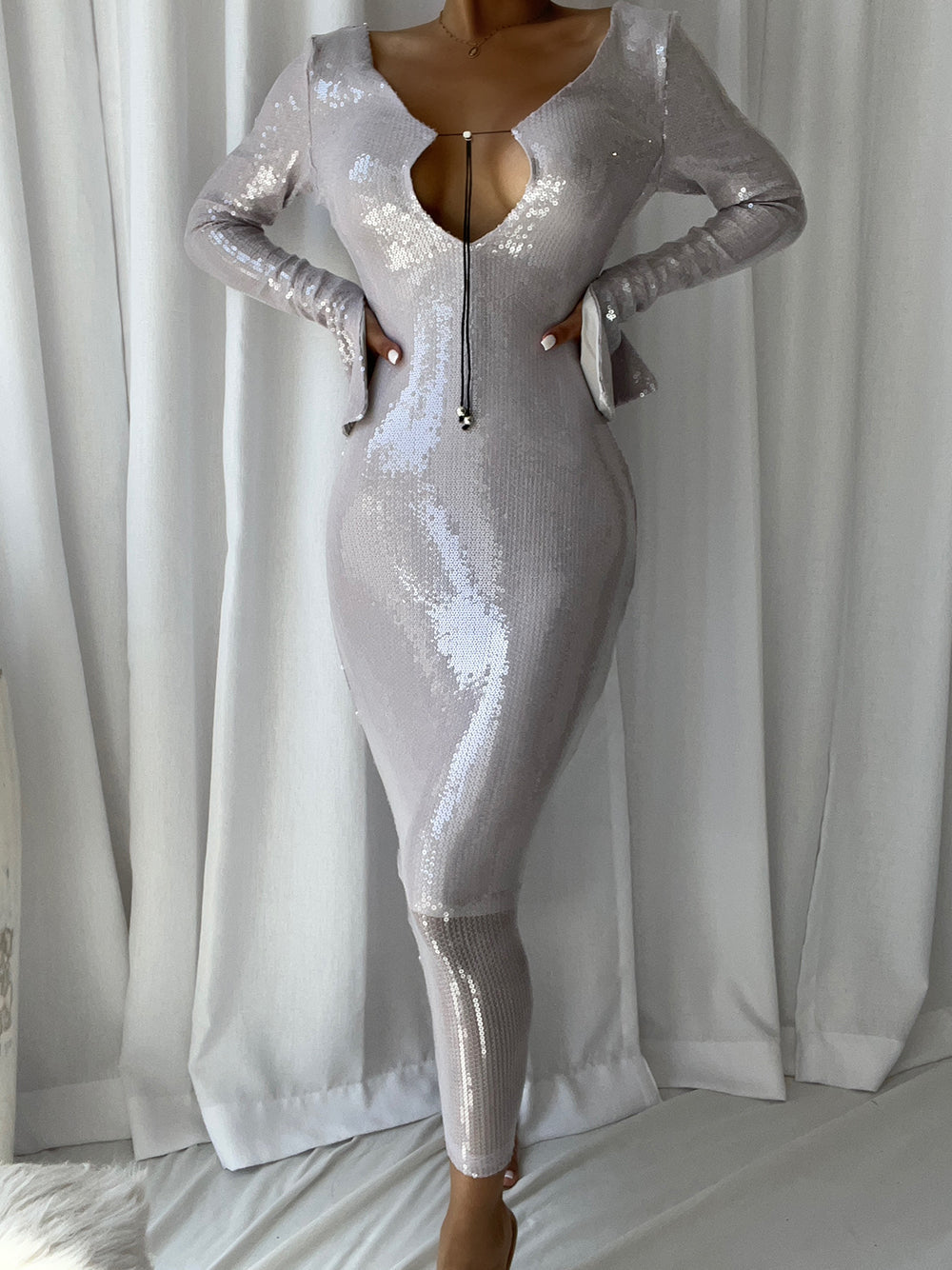 Silver V-Neck Sequin Keyhole Cutout Long Sleeve Bodycon Maxi Dress