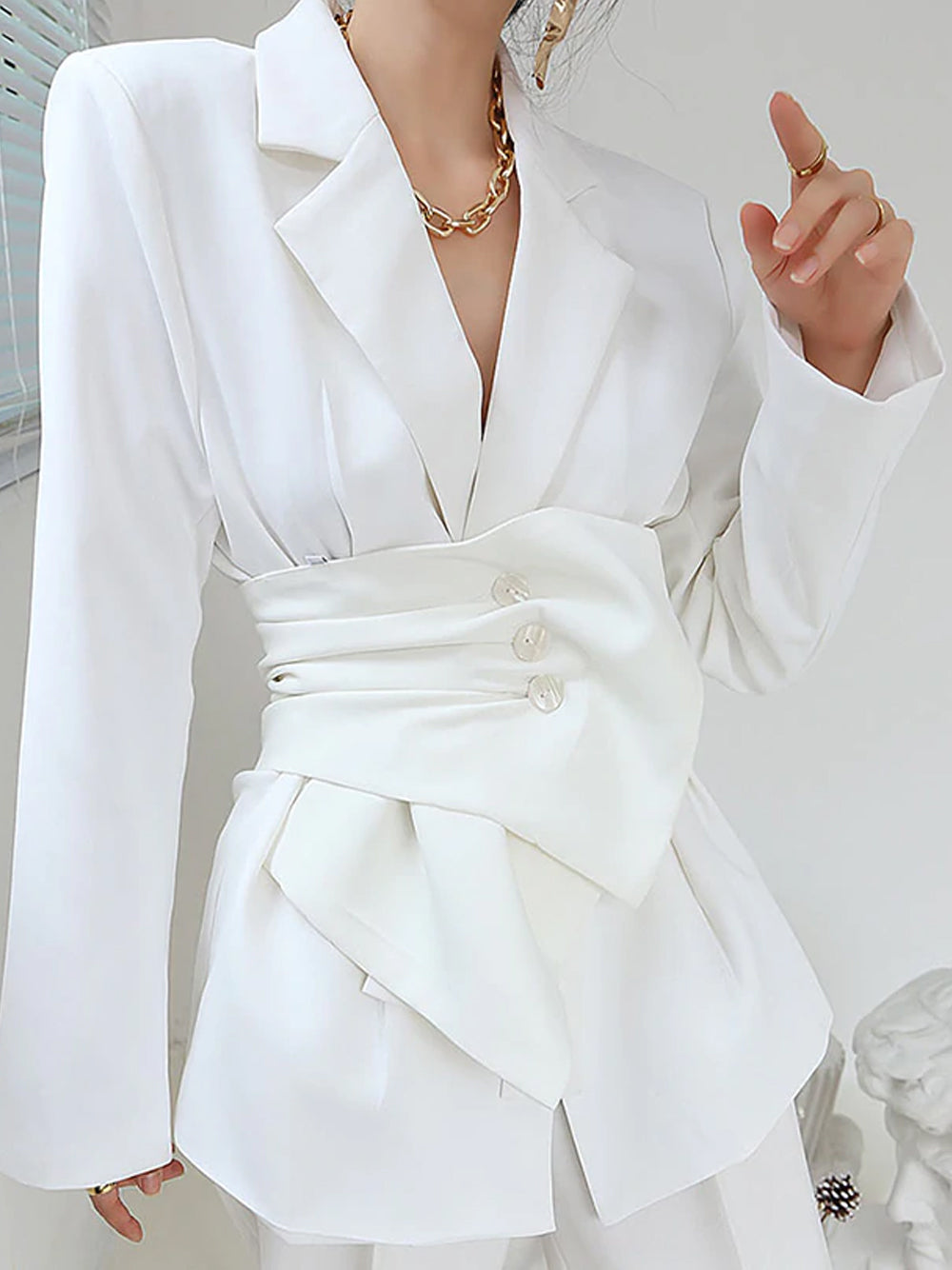 White Notch Lapel Ruched Corset Belt Long Sleeve Blazer