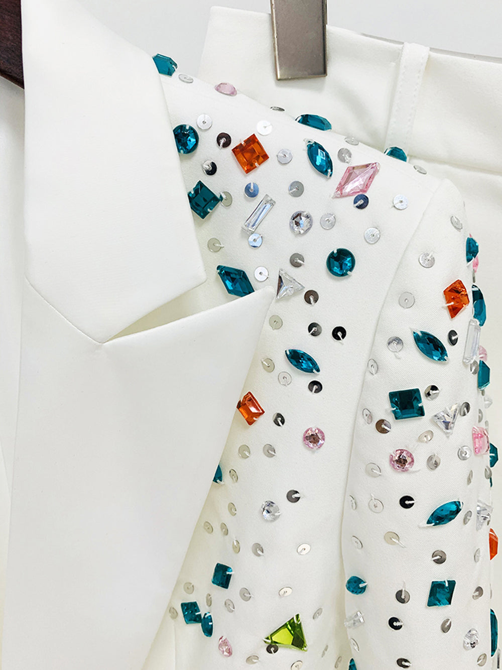 White Peak Lapel Crystal Embellished Blazer Flared Pants Set 9