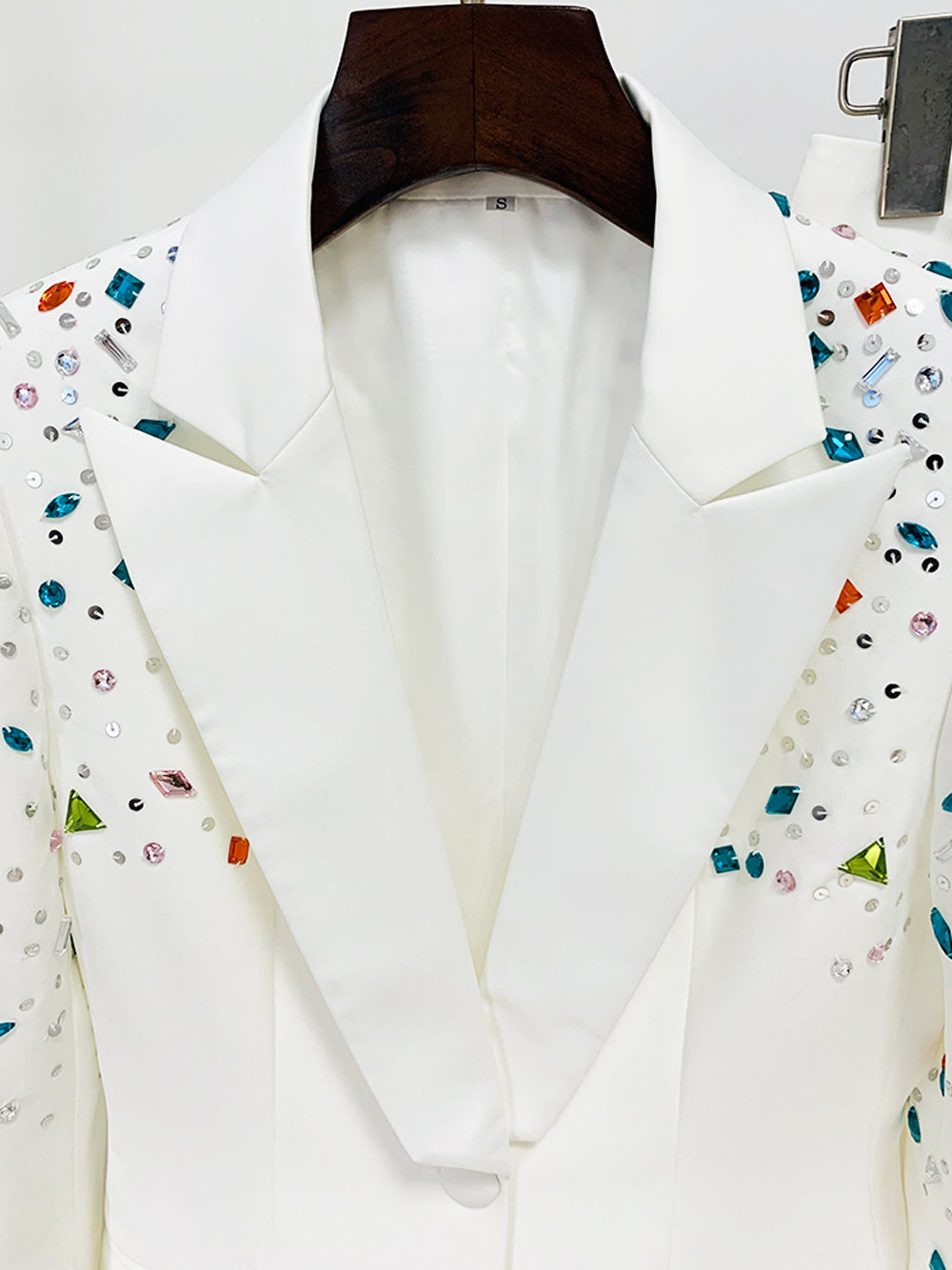 White Peak Lapel Crystal Embellished Blazer Flared Pants Set 10