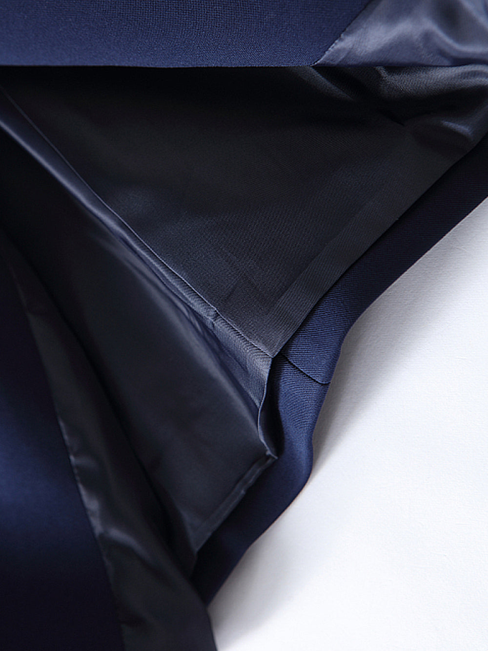 Dark Blue Peaked Lapel Gold Button Double-Breasted Fitted Blazer 16