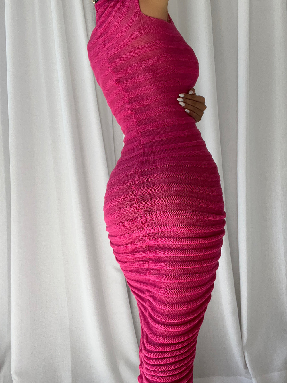 Fuchsia Mock Neck Textured Ribbed Knit Cap Sleeve Bodycon Midi Dress