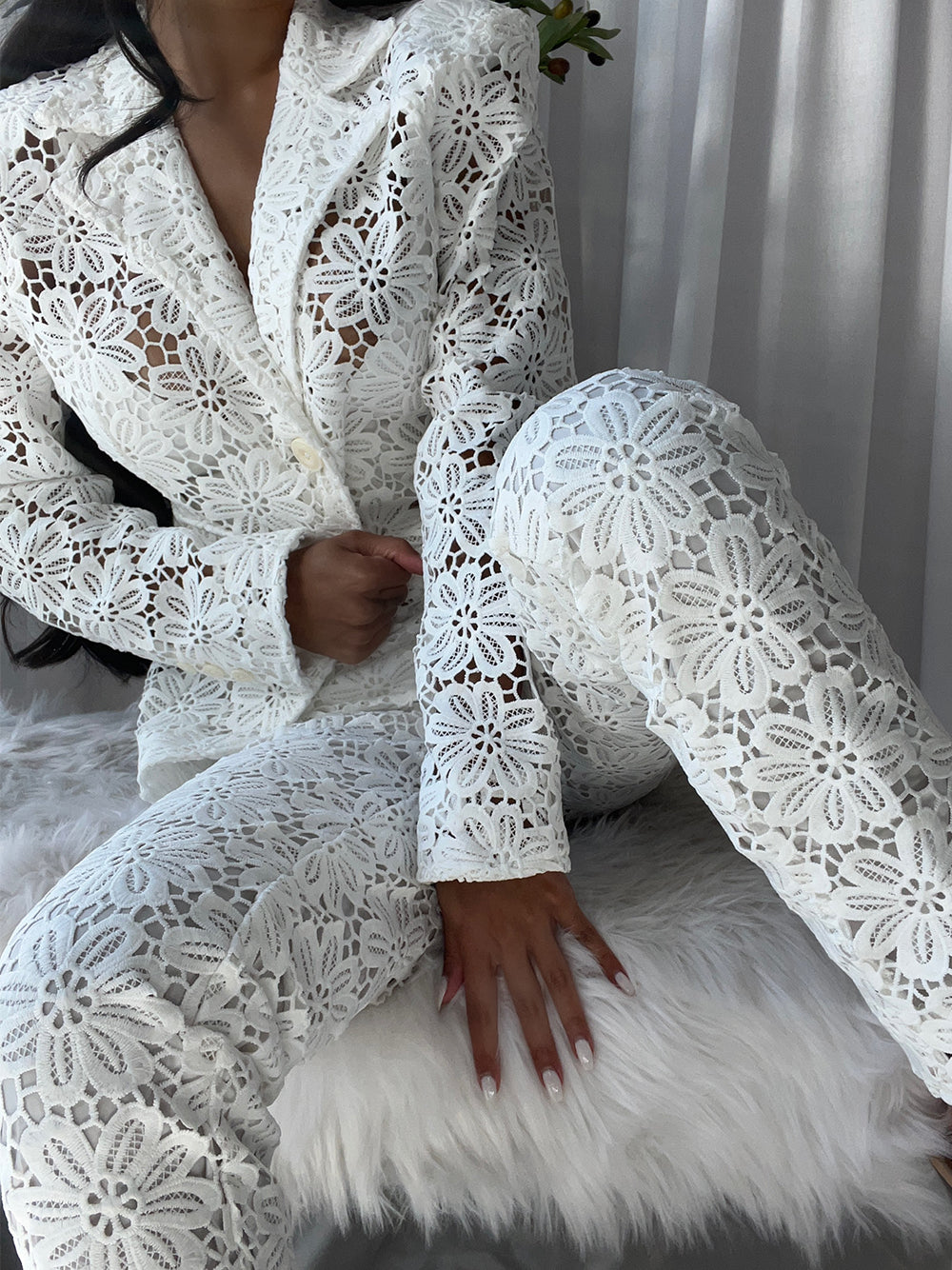 White Notch Lapel Floral Lace Blazer And Pants Set