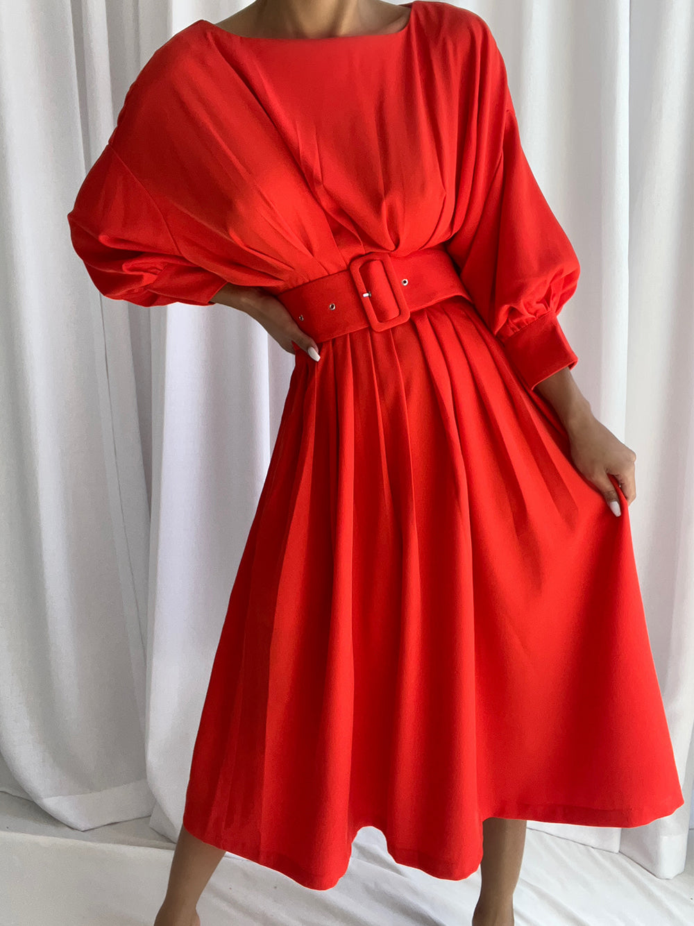Red Round Neck Batwing Sleeve Belted Pleated A-Line Midi Dress