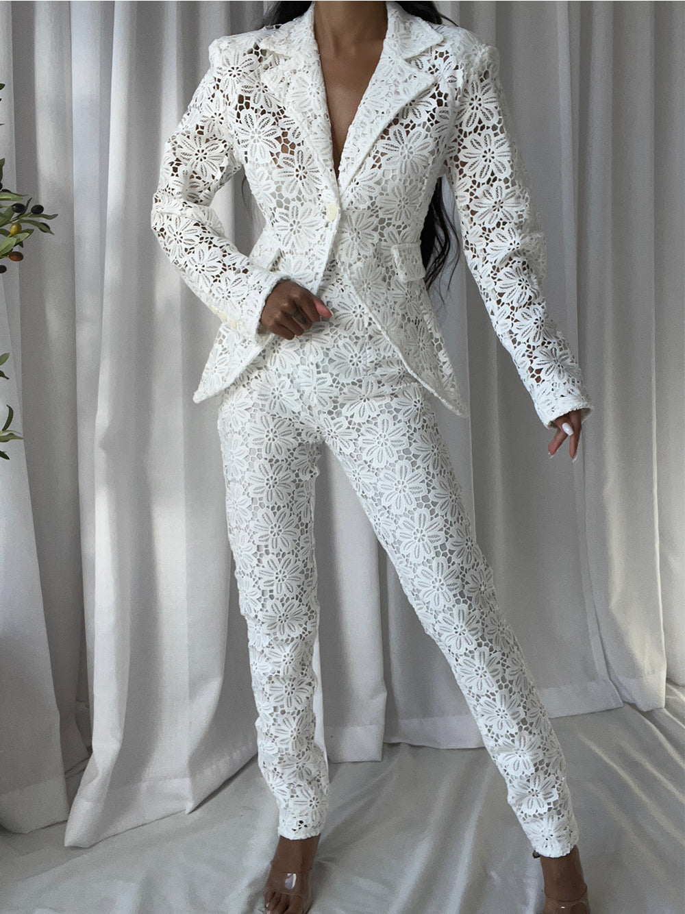 White Notch Lapel Floral Lace Blazer And Pants Set