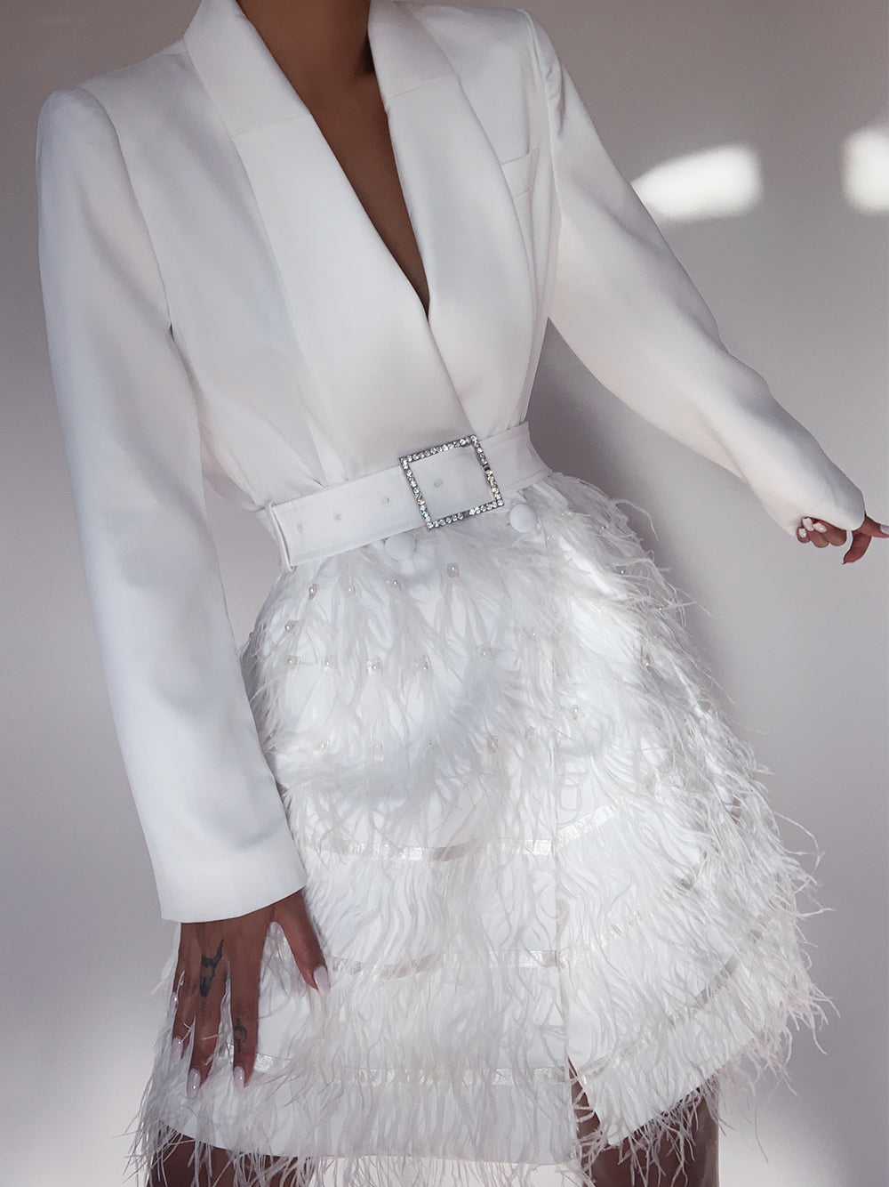 White Shawl Lapel Long Sleeve Belted Feather Skirt Blazer Mini Dress