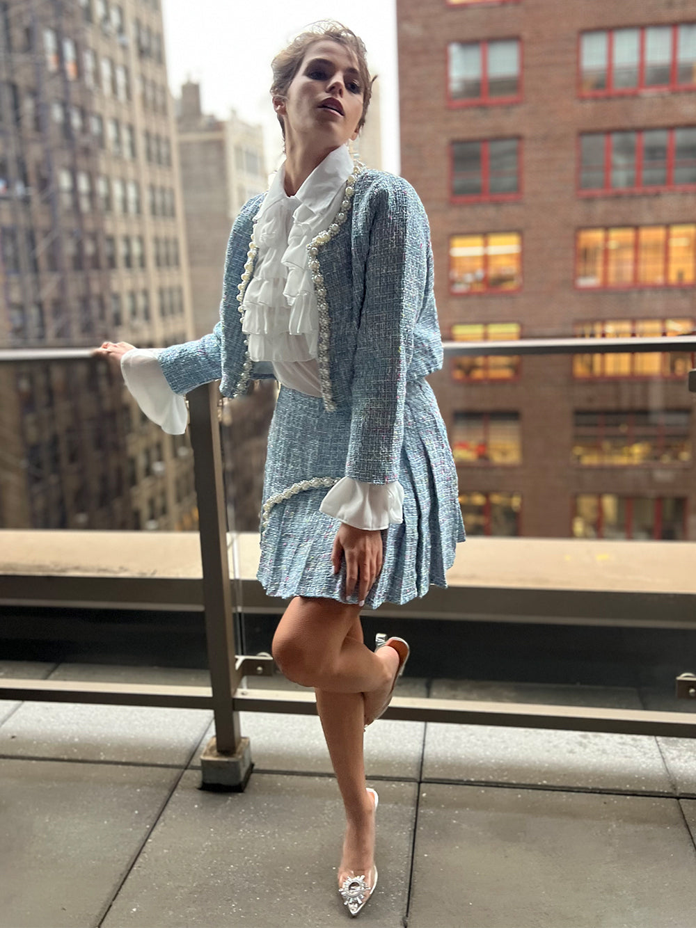 Blue Pearl Trim Tweed Jacket and Pleated Skirt Set 11
