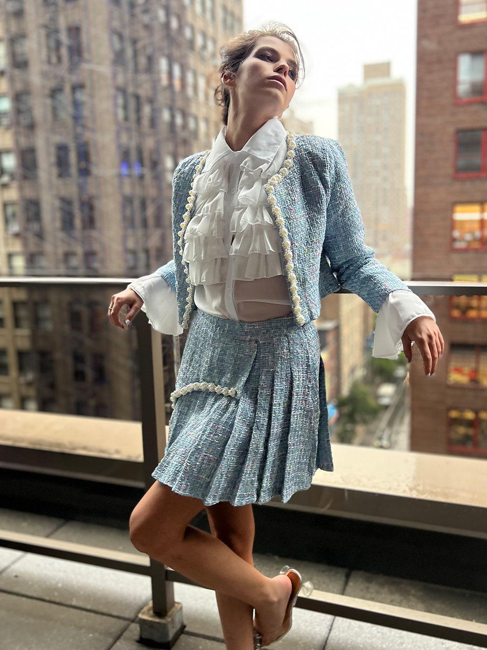 Blue Pearl Trim Tweed Jacket and Pleated Skirt Set 10