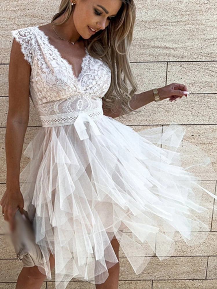 Mar Timeless Cocktail Dress for Women Chic Silhouette Collection